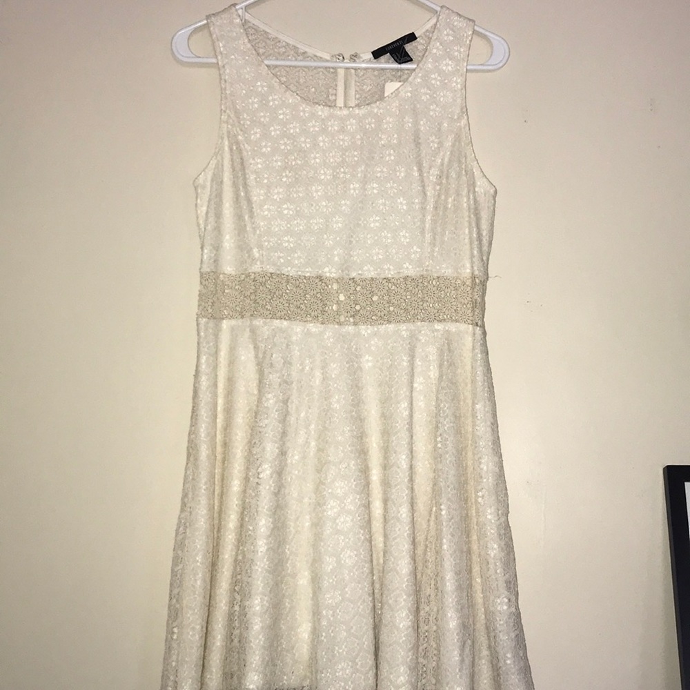 Daisy cut out cream dress